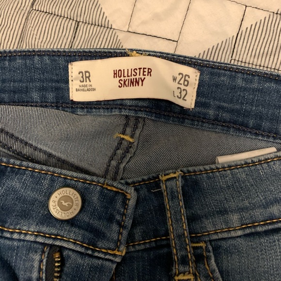 Blue jeans - Picture 2 of 2